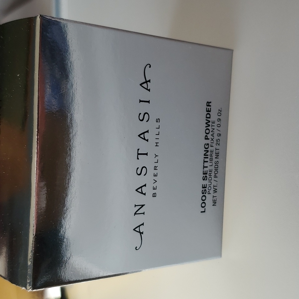 Anastasia Beverly Hills Loose Setting Powder Translucent